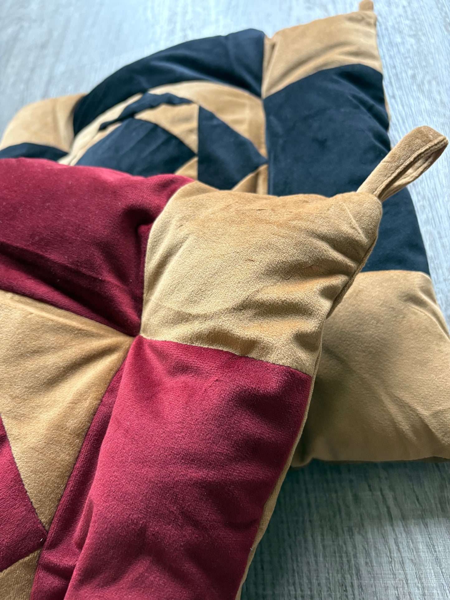 Christian Prayer Cushion (Podruchnik) 40x40cm - PRE ORDER