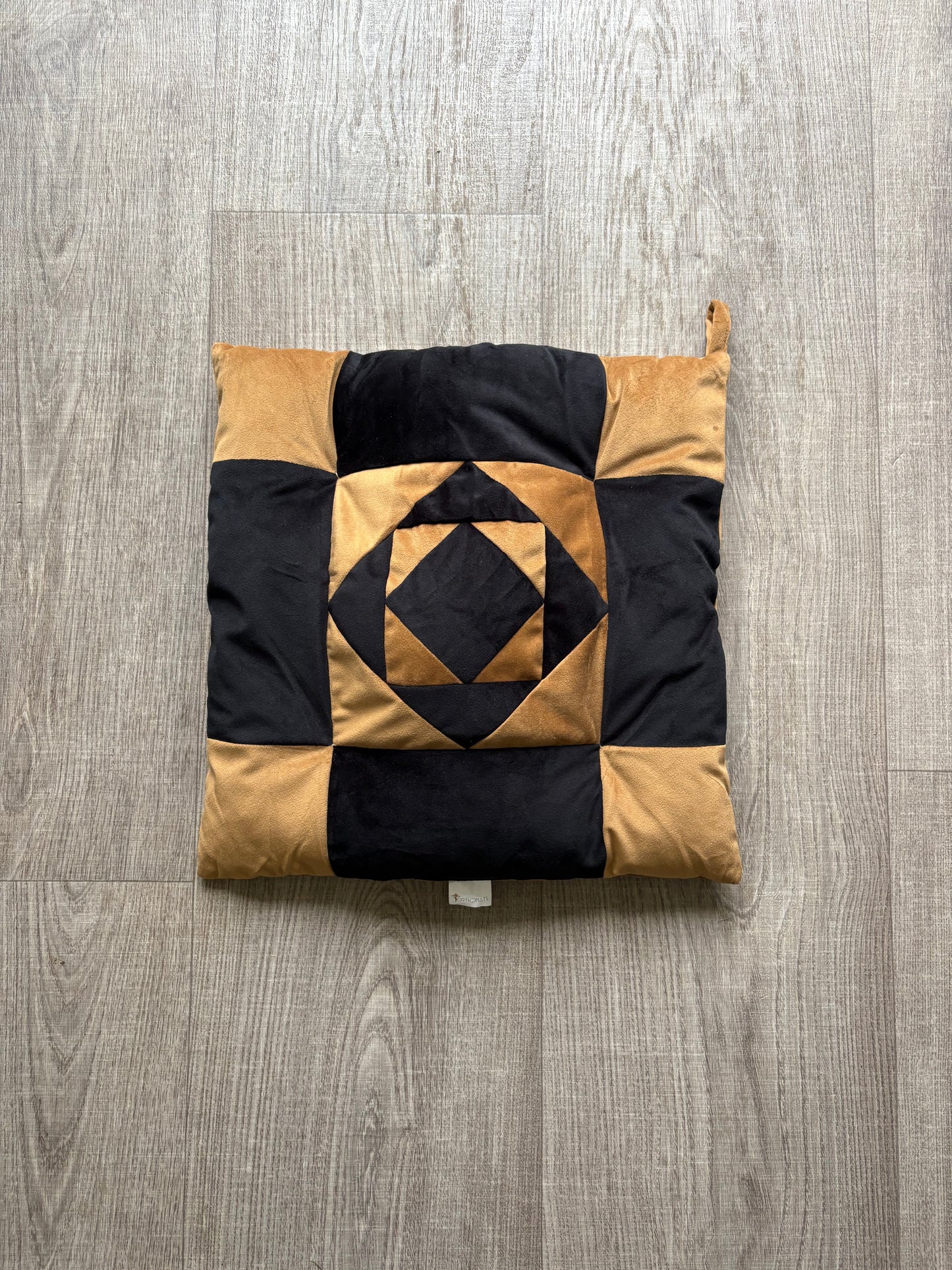 Christian Prayer Cushion (Podruchnik) 40x40cm - PRE ORDER