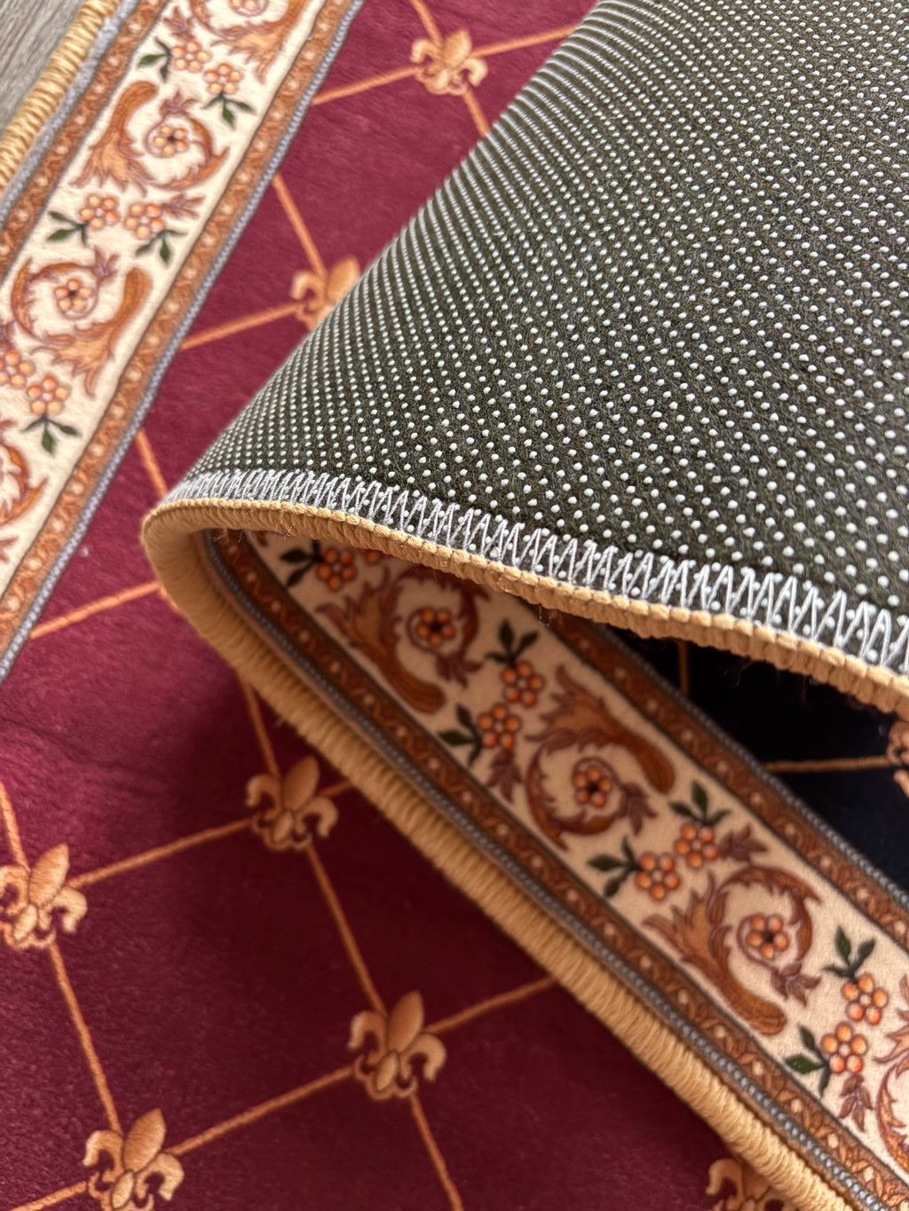 Christian Prayer Mat (Fleur-de-lis) 100x50cm